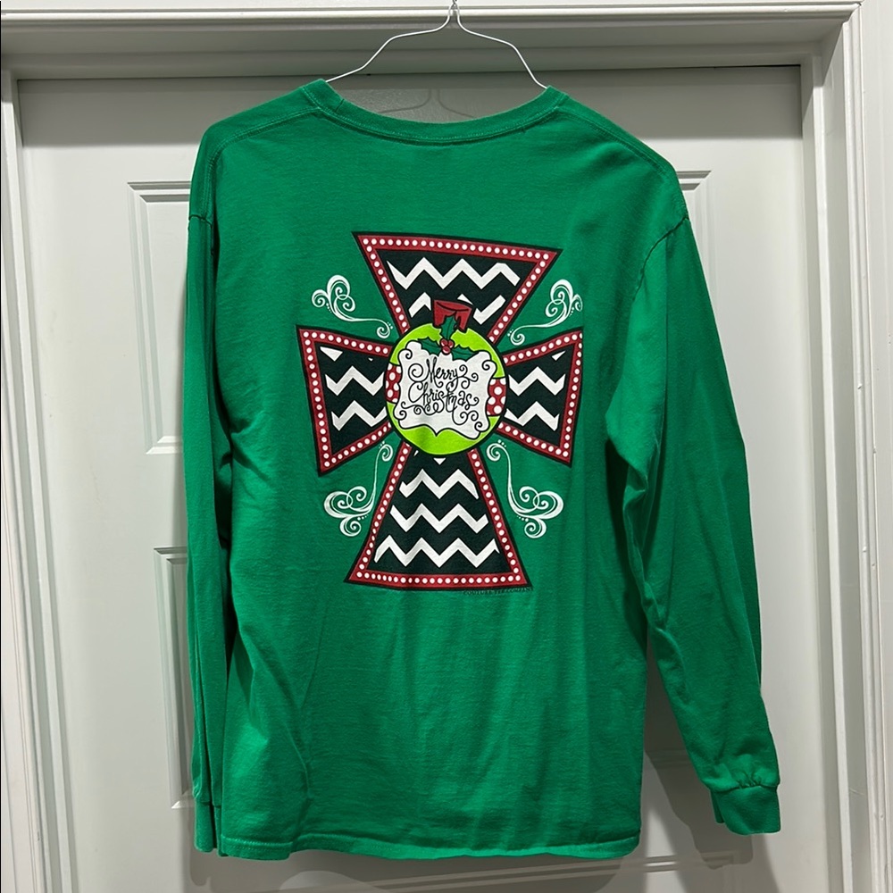 Green Woman’s Long Sleeve Shirt